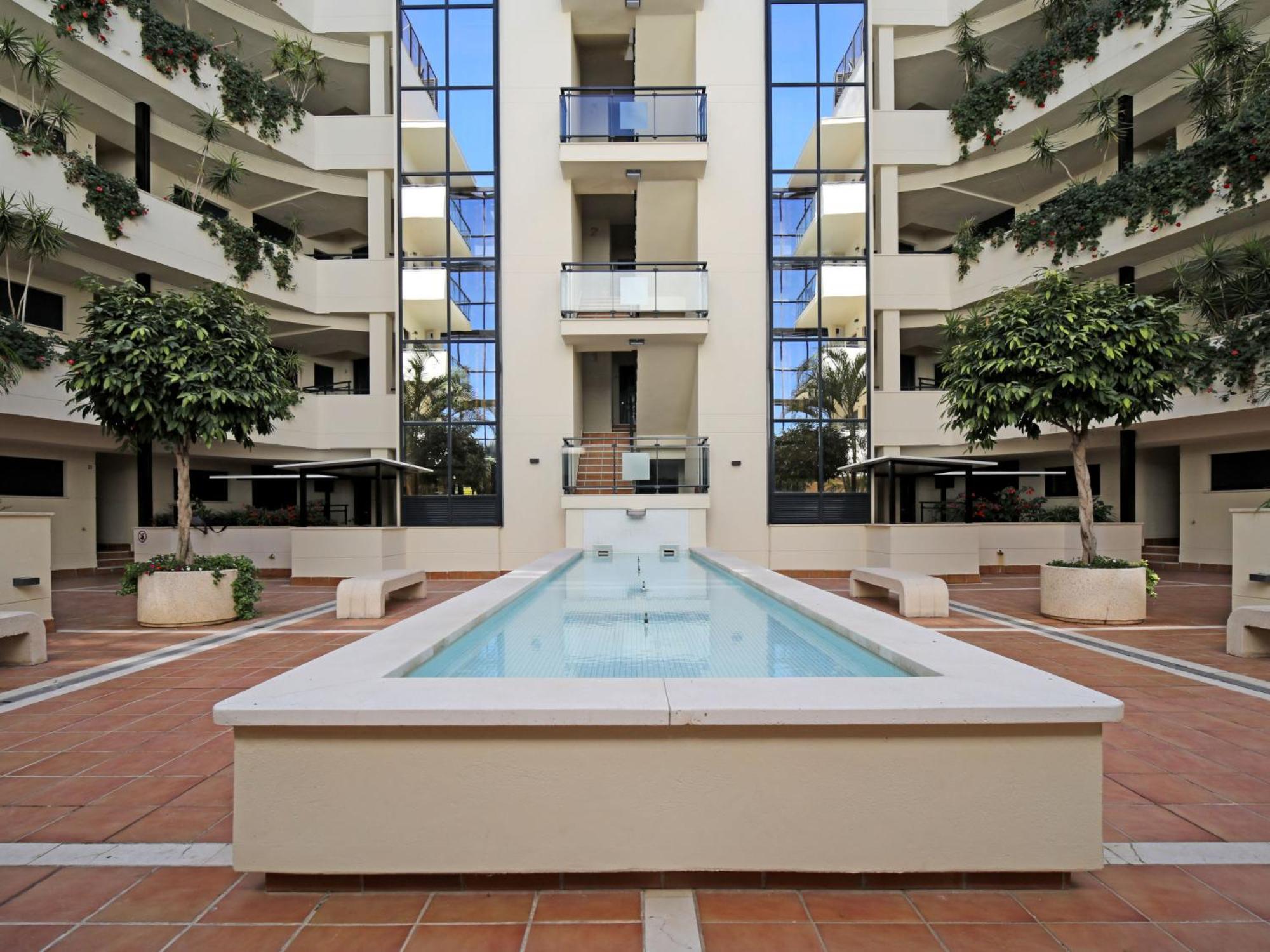 Apartment Cosmo Beach-1 By Interhome Estepona Eksteriør bilde