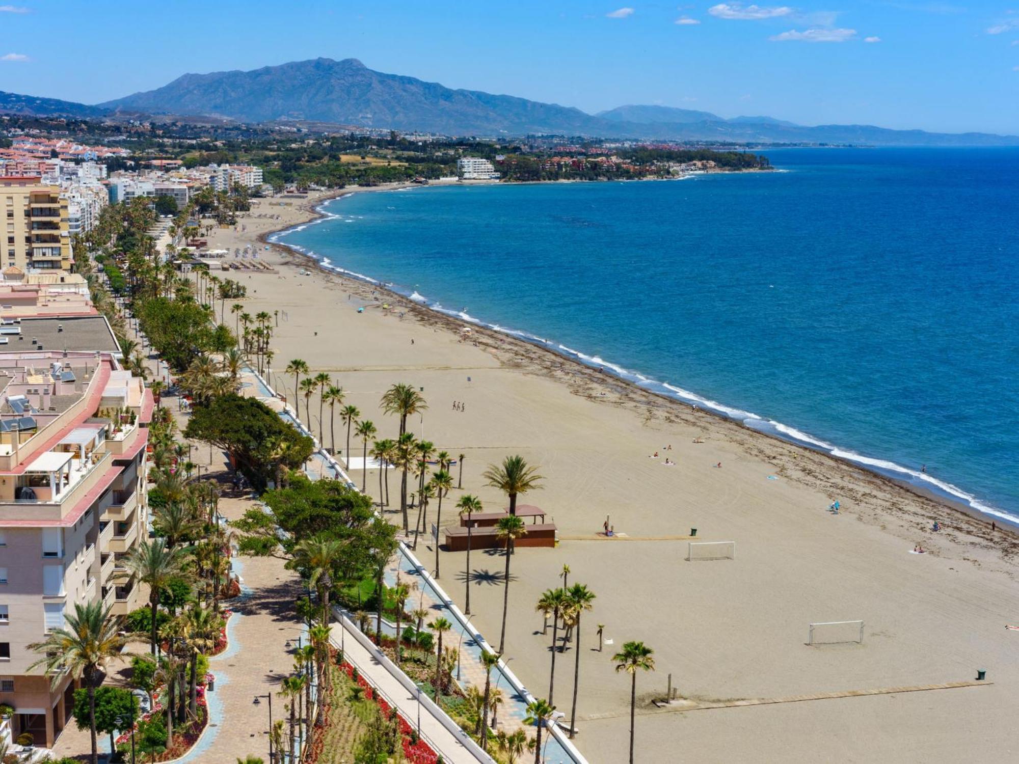 Apartment Cosmo Beach-1 By Interhome Estepona Eksteriør bilde